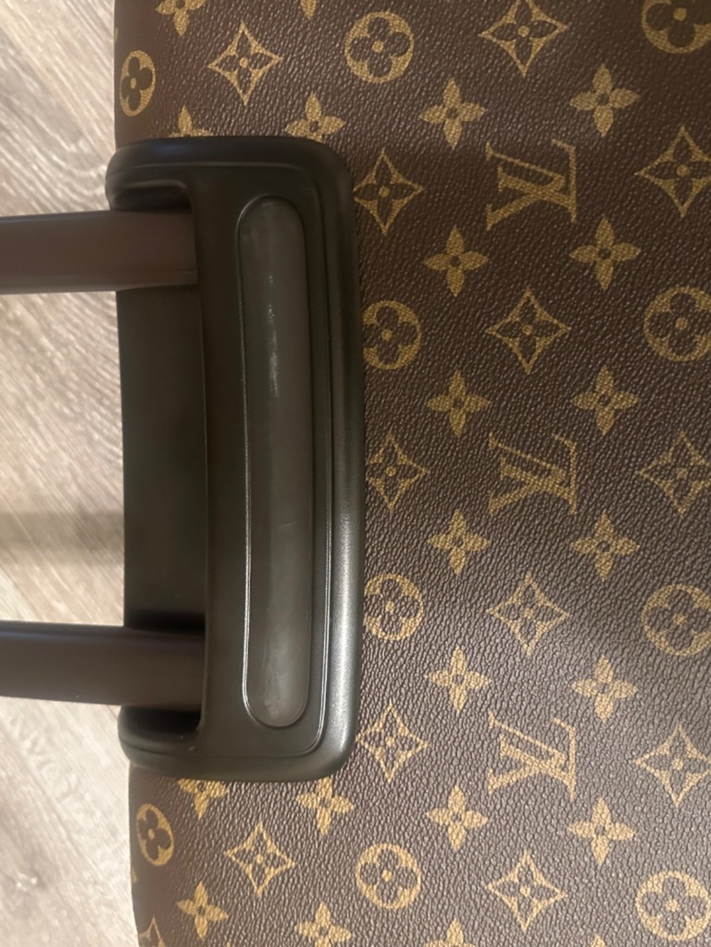 LV Monogram Pegase 56 - Picture 5 of 11